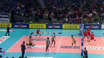 '프로배구' 한국전력, KB손해보험에 역전승…4위 도약 