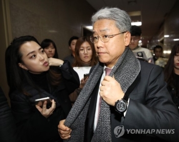 김동철 “여당·한국당, 개헌 무산시키려는 듯 기싸움 여념없어“