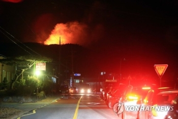 양양 산불 15시간 만에 완전 진화…산림 1.2㏊ 태워