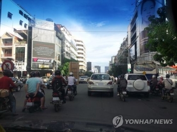 서울대 의료진, 캄보디아 사고 학생 진료…1명 여전히 위중