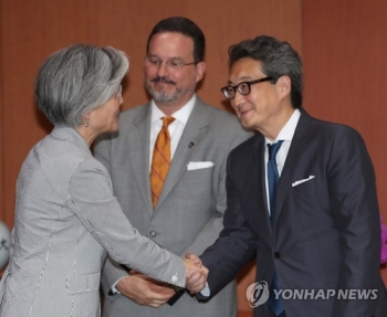 청, 빅터 차 주한 미 대사 내정철회에 '침묵' 지키며 배경 주시