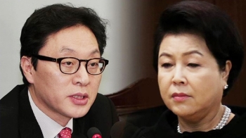 “김윤옥 여사 큰 실수“…'경천동지' 살짝 입 연 정두언