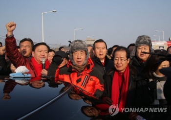 한국당, 6·13 지방선거 대여공세 선봉에 김무성·정진석