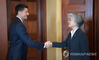 '방미' 강경화 “남북·북미정상회담, 한반도 정세 분수령“