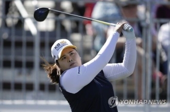 박인비, LPGA 투어 파운더스컵 제패…1년 만에 우승