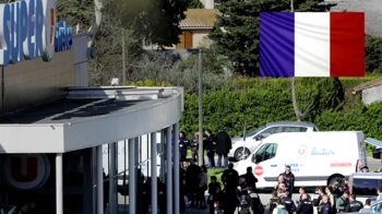 프랑스 남부, 두 도시 오간 '테러'…3명 사망, 16명 부상