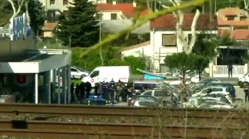 프랑스 남부 인질테러 현장서 사제폭탄 등 추가 발견