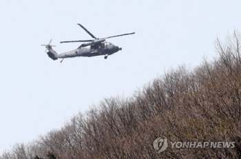 군, 추락 F-15K 블랙박스 수거…내일 순직 조종사 영결식