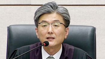 “국정 혼란 빠뜨리고 변명만“ 엄중하게 꾸짖은 재판부