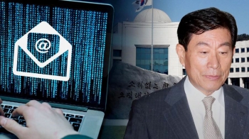국정원, 2010년 악성코드로 불법사찰 정황…“문성근 PC 해킹“