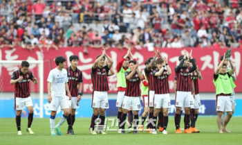 양육비 미지급 의혹 임성훈, SNS에 명품+4억원 스포츠카 게시글 자랑, 현재 비공개 6