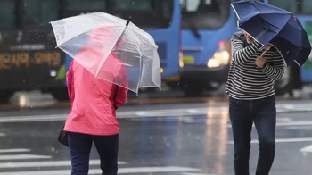 [날씨] 휴일 전국 비바람…제주·남부 내일까지 '폭우'