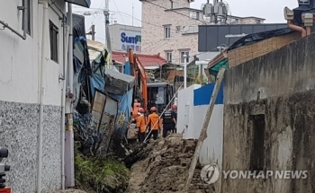 전주 하수관로 공사장서 근로자 1명 매몰돼 사망