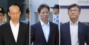 '특활비' 문고리 3인방 징역 4∼5년 구형…“불법거래 매개“