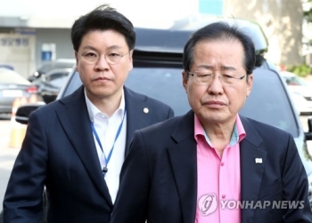 한국, '드루킹 특검' 지연 맹공…“정부 꼼수·선거개입“