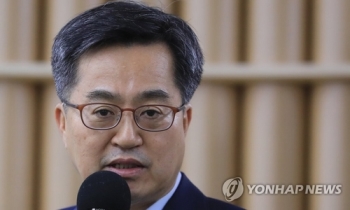 김동연 “올 3% 성장목표 수정계획 없다…향후 1~2분기 중요“
