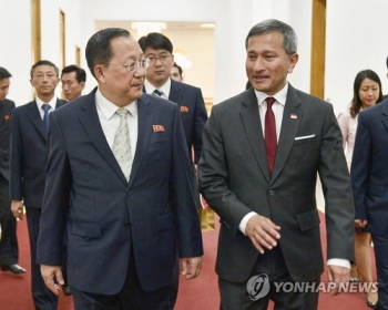 북-싱가포르 외무장관회담…“북미정상회담 앞둔 정세 의견교환“