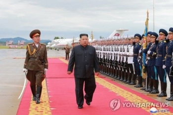 김정은, 곧 숙소 나설 듯…경제발전 상징시설 3∼4곳 참관 추정