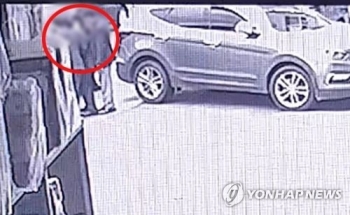 차 뒷좌석 방치한 손자 숨진 할아버지…경찰 “형사처벌 불가피“
