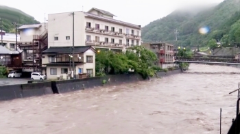 일본, 기록적 폭우로 최소 44명 숨져…추가 피해 예상