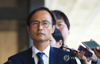 검찰, 민변 이재화 변호사 조사…“법원행정처 회유전화 받아“