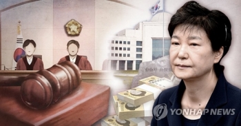박근혜 '국정원 특활비 상납' 오늘 오후 2시 선고…TV로 생중계