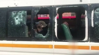 [해외 이모저모] 남아공서 버스에 총기난사…최소 11명 사망