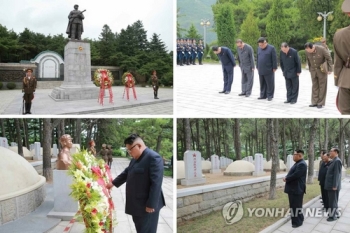김정은, 정전 65주년에 마오쩌둥 장남묘 찾아 “북중 친선“ 강조