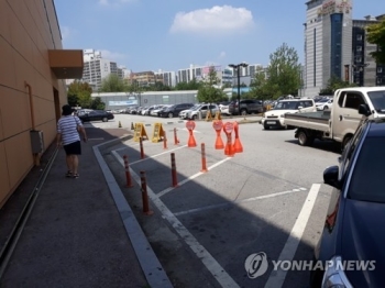 '현금 수송차량서 2억원 절도' 용의차량 발견…수사 활기