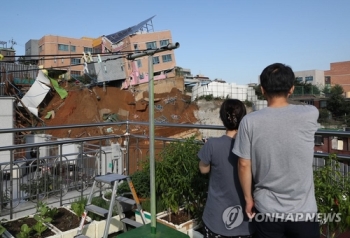 잇단 공사장 붕괴사고…정부, 취약시설 긴급 안전점검 요청