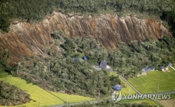 일 홋카이도 강진 사망자 30명으로 늘어…실종자 대부분 숨져