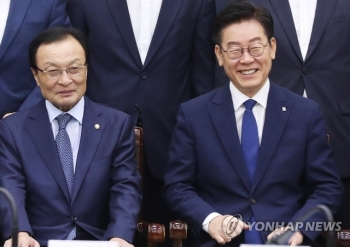 여당, 경기·인천 찾아 부동산대책 논의…토지공개념 실질화 강조