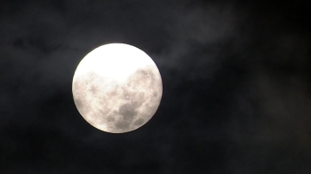 [날씨] 전국 대체로 맑음…추석 보름달 볼 수 있어