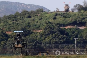 국방부 “남북 판문점 JSA·철원 DMZ 지뢰제거 개시“