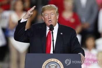 트럼프 “북한과 관계 정말로 좋아…폼페이오는 스타“
