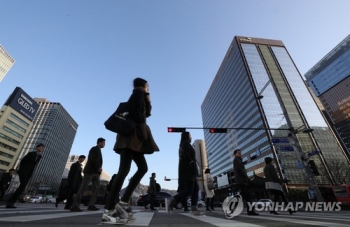 한국인 행복지수 평균 6.3점…30대가 최고, 60세이상 최저