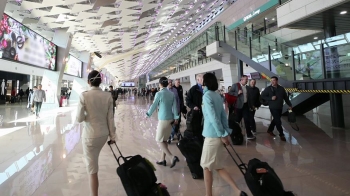 김포공항, 10년 만에 '새 단장'…탑승수속도 빨라져