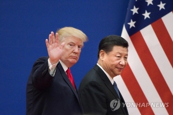 “중국, 미 무역공세에 대북제재 이행 완화할 수도“
