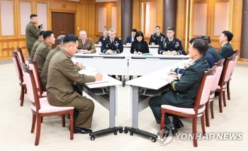남·북·유엔사 3자협의체 판문점서 개최…JSA 비무장화 논의