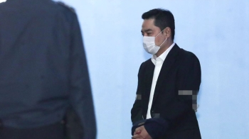강용석 징역 1년 법정구속…'도도맘 남편 문서' 위조혐의