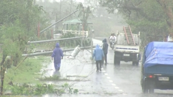 사이판 휩쓴 태풍 '위투' 필리핀 강타…최소 15명 사망