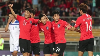 벤투호, 우즈베크 4-0 대파…6경기 연속 무패행진 기록