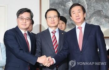 [속보] 민주·한국, 내일 본회의서 예산안 처리…야 3당 강력 반발