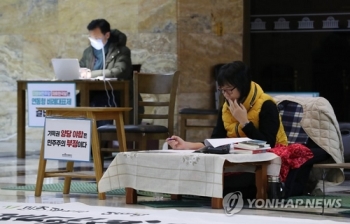 야 3당, 선거제개혁 촉구 농성 지속…손학규·이정미 단식 닷새째