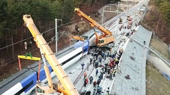 “강릉선 KTX 사고원인 선로전환기, 설계부터 잘못됐다“