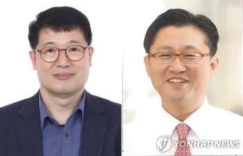 문대통령 비서관 인선…일자리기획 황덕순·경제정책 도규상