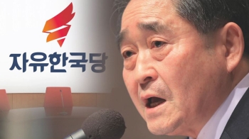 “지만원 왜 빼나“ 친박 반발…한국당 전대로 '불똥' 튀나