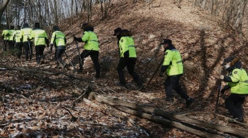 화성 동탄서 남녀 흉기 찔려 1명 사망…용의자 야산 도주