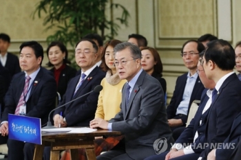 문 대통령, 오늘 오후 이해진·김택진 만난다…경제행보 '고삐'