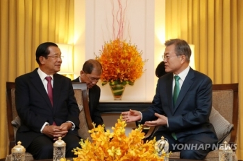 한·캄보디아 정상회담…“한국기업 진출·투자 협력 확대“